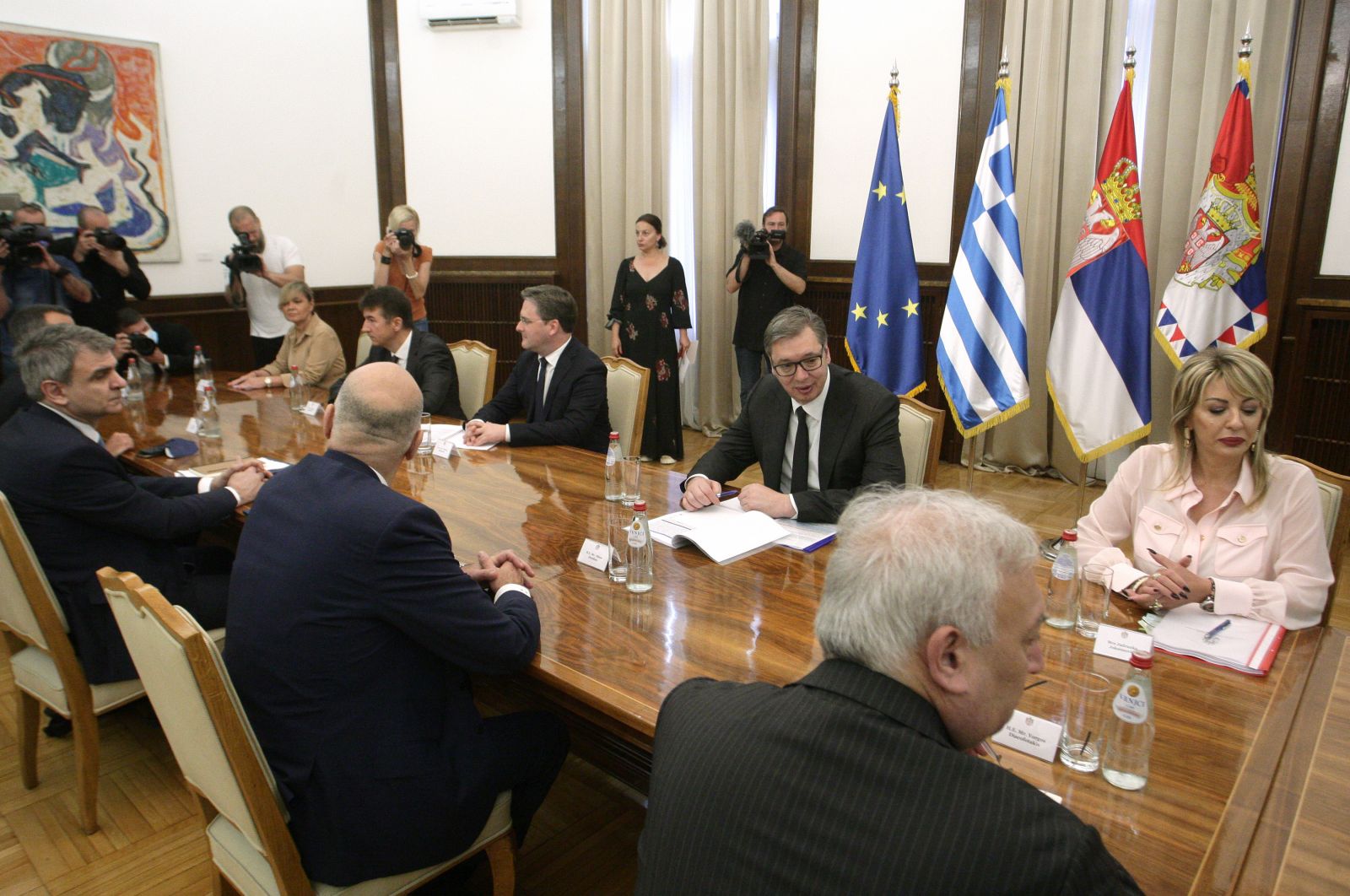 Ministar za evropske integracije Jadranka Joksimović prisustvovala je sastanku predsednika Srbije Aleksandra Vučića i ministra spoljnih poslova Grčke Nikosa Dendijasa.