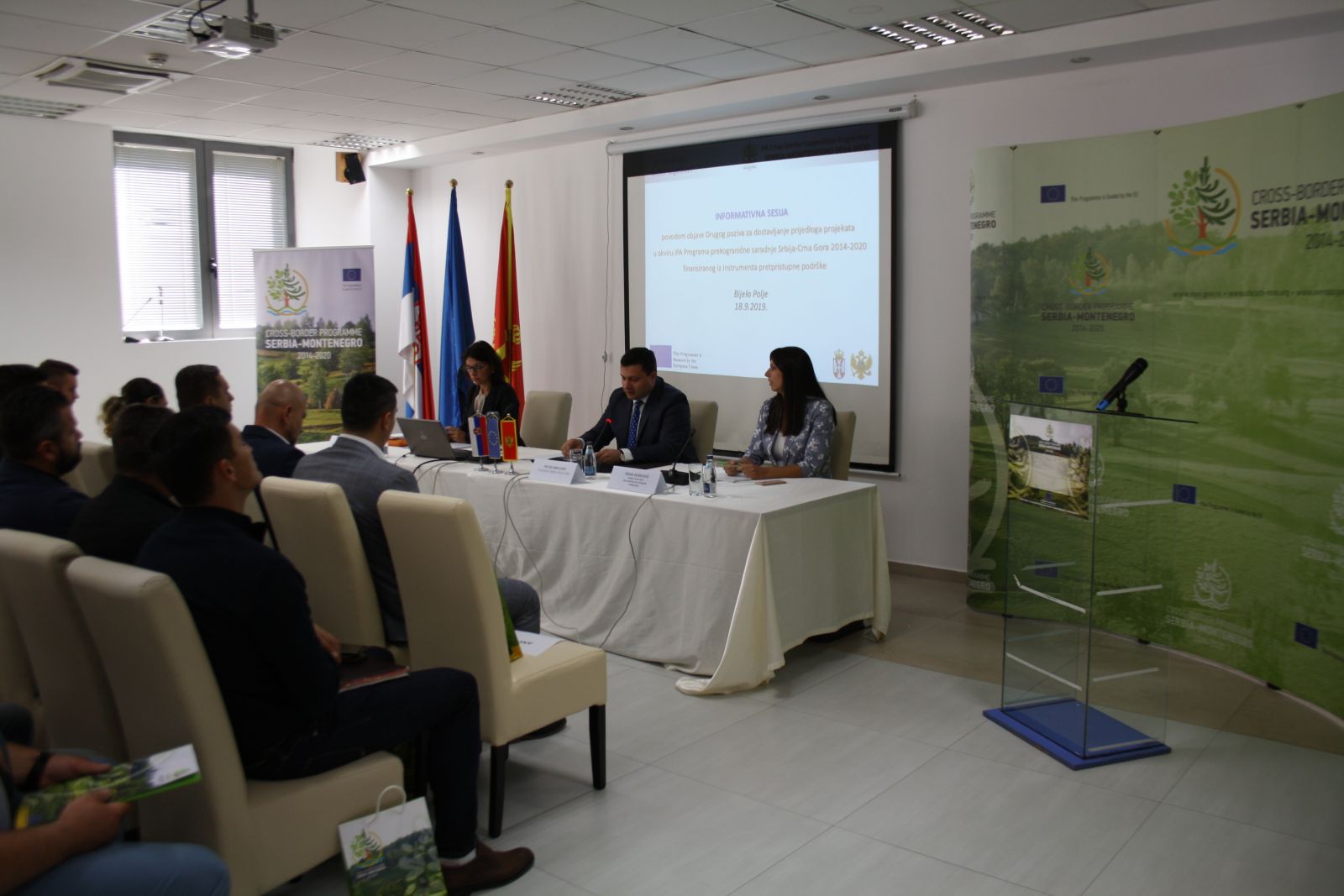 Одражана информативна сесија поводом расписивања Другог позива за подношење предлога пројеката оквиру ИПА Програма прекограничне сарадње Србија-Црна Гора 2014-2020