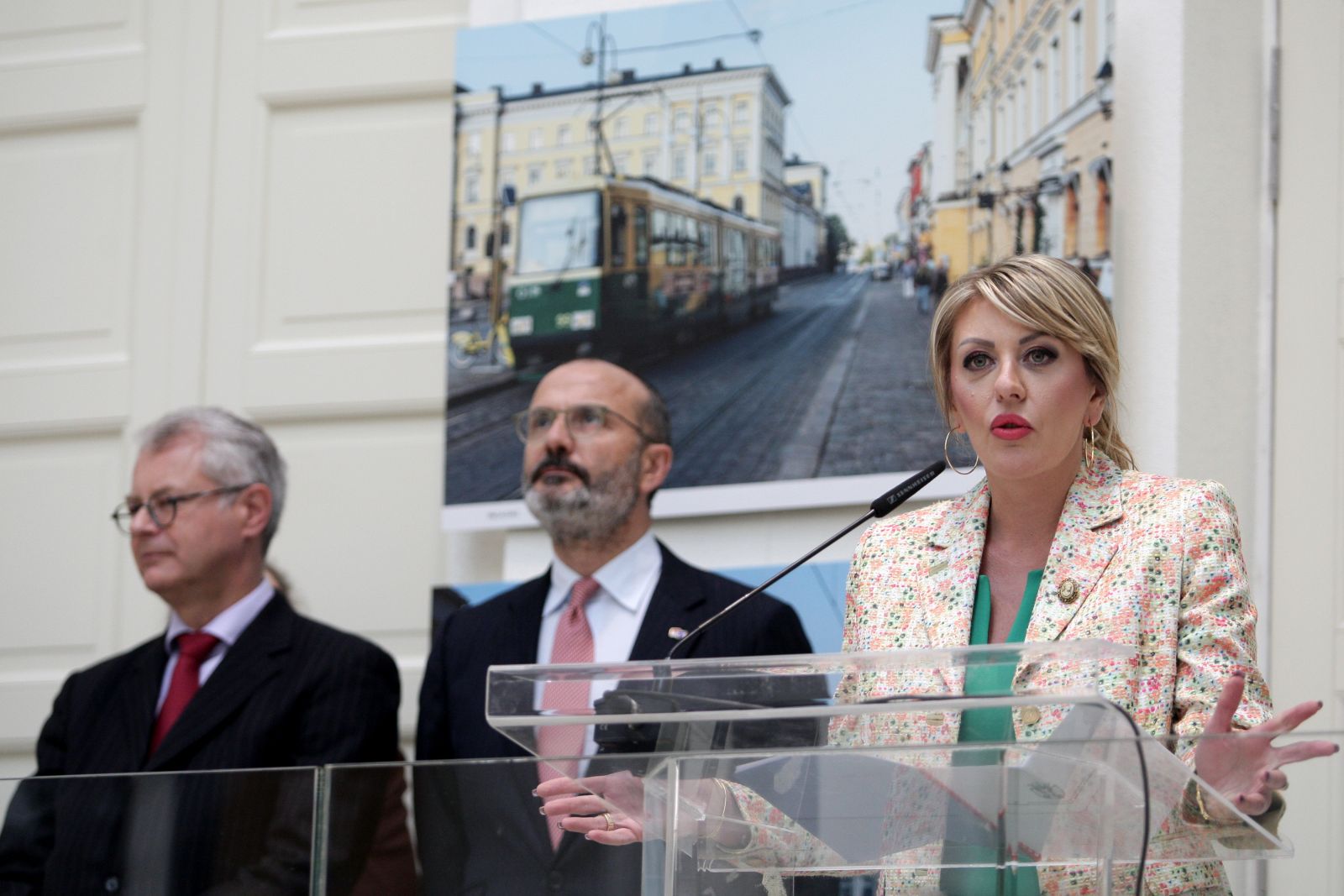 Opening of photo exhibition about Belgrade and Helsinki