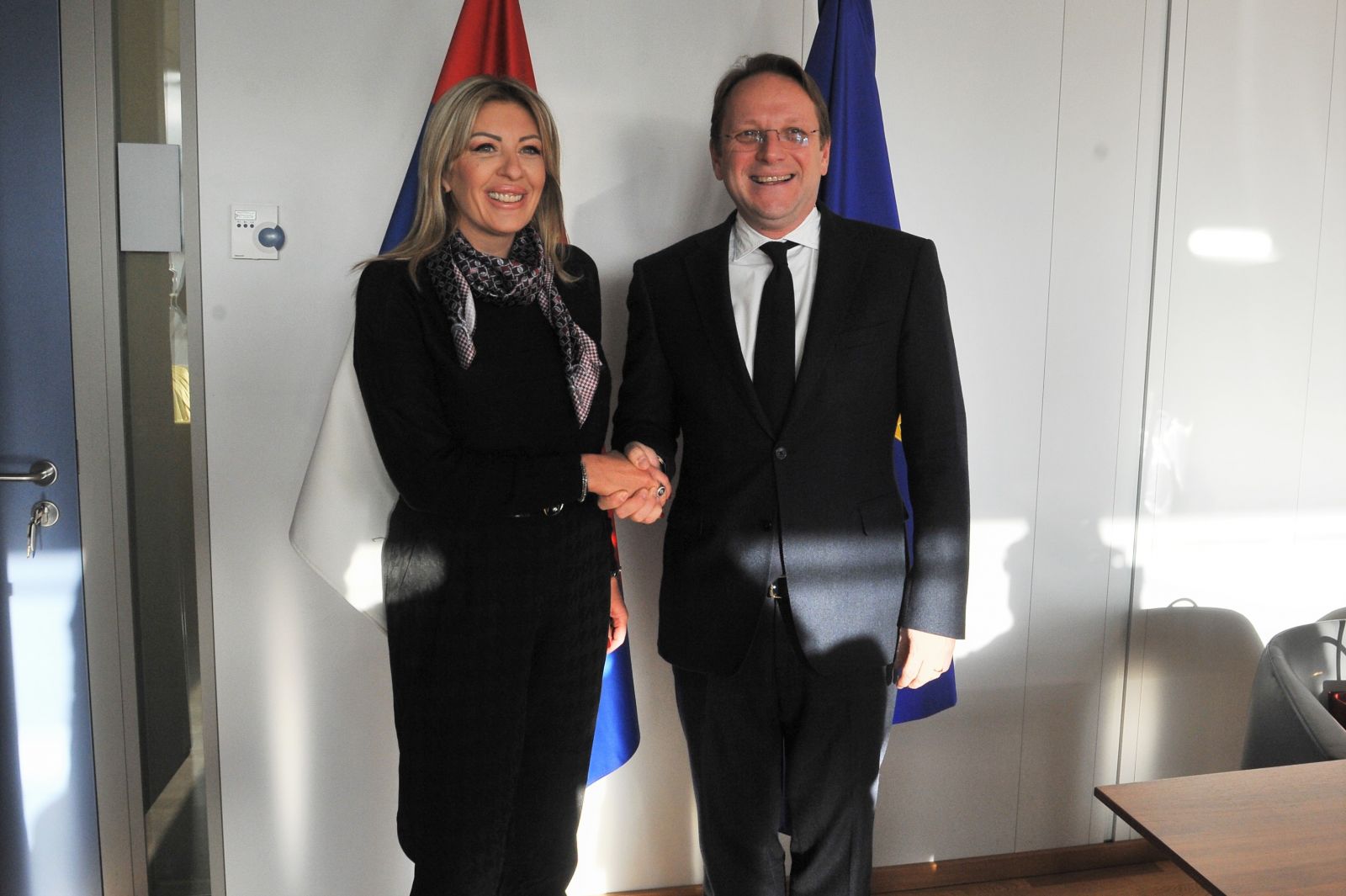 J. Joksimović and Várhelyi: We believe that Serbia can be the first to be ready for membership