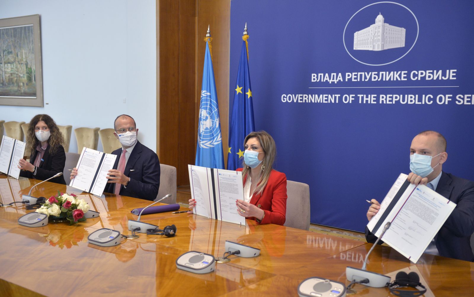 Помоћ Европске уније за безбедан процес вакцинације у Србији Помоћ Европске уније за безбедан процес вакцинације у Србији