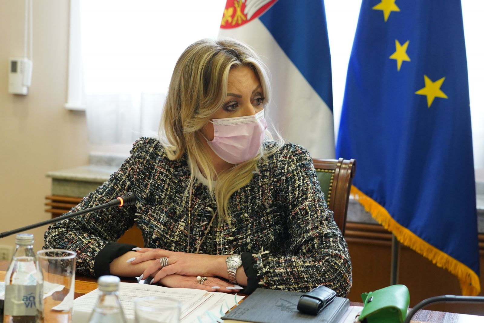 J. Joksimović with coordinators of six negotiation clusters