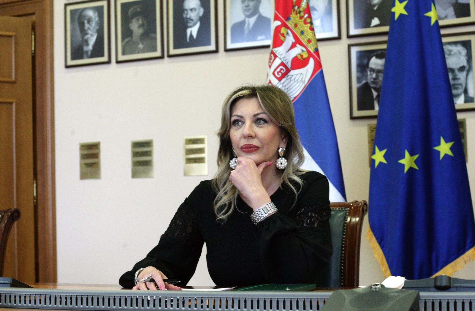 J. Joksimović onlajn sa studentima FPN