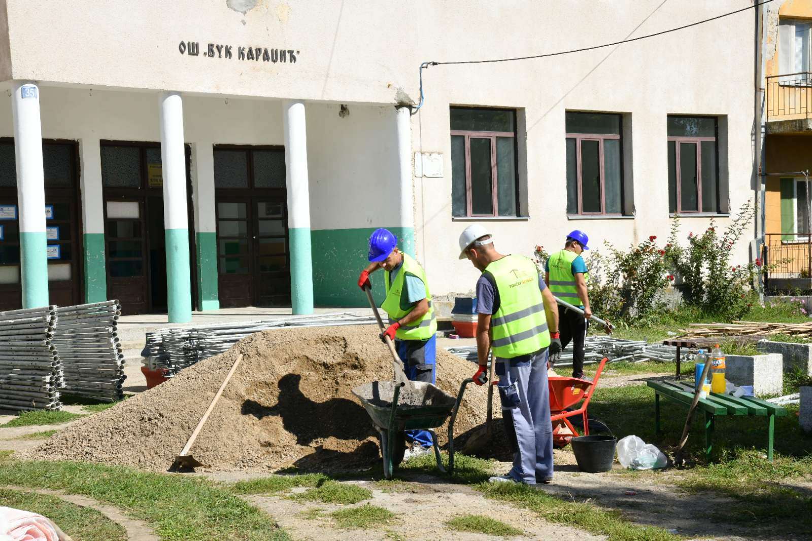 Uz podršku EU rekonstruiše se Osnovna škola „Vuk Karadžić“ u Belotincu u opštini  Doljevac