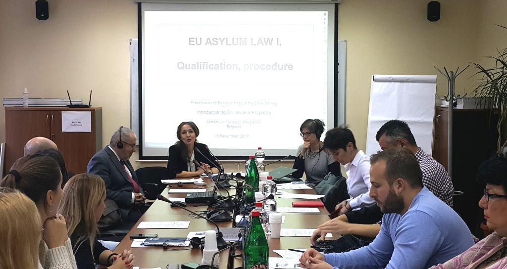 EIPA experts present the EU Migration and Asylum Policy