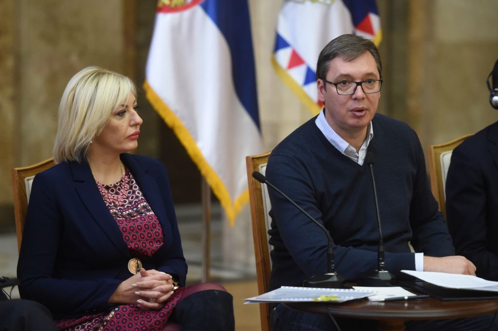 Predsednik Srbije Aleksandar Vučić i ministar za evropske integracije Jadranka Joksimović sastali su se sa omladinom Evropske narodne partije (YEPP)