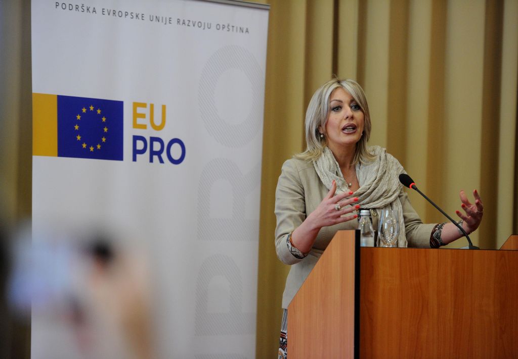 Политика одрживог равномерног регионалног развоја је кључна Политика одрживог равномерног регионалног развоја је кључна