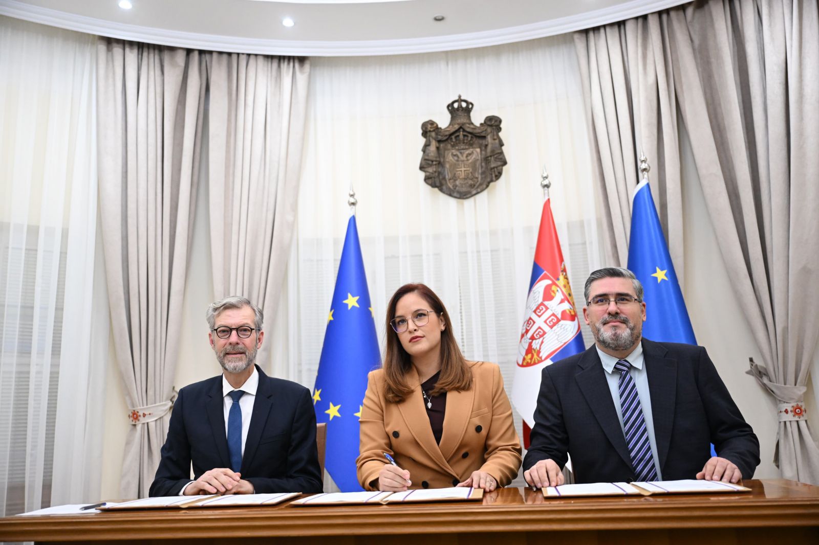 Serbia to upgrade medical centres and wastewater infrastructure with EIB Global financing of over €192 million